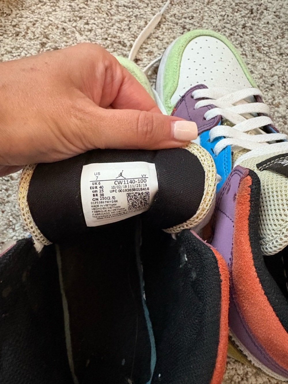 Jordan Low-Top Sneakers in Pastel Multi-Color - Picture 5 of 7